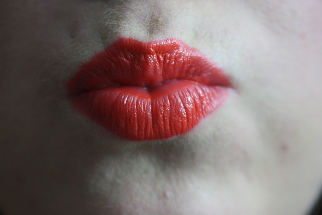 kiss, festive, lipstick